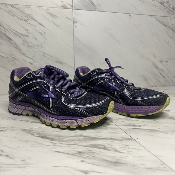 Brooks Adrenaline GTS 16 Road-Running Shoes SZ 7 - Picture 2 of 8